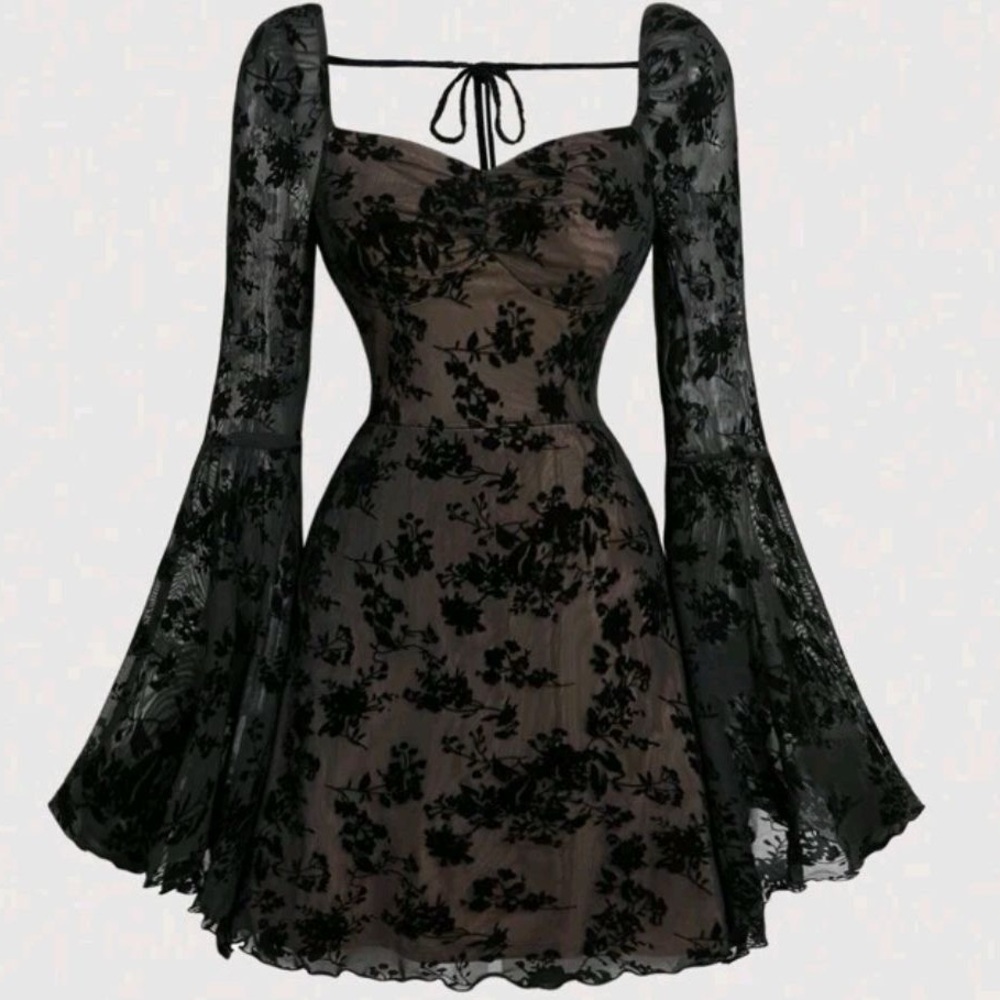 SHEIN Black Bell Sleeve Cocktail Dress